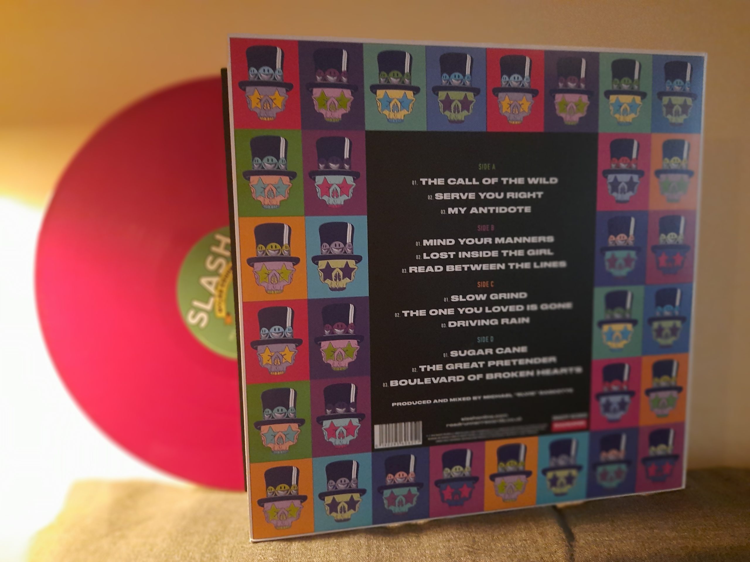 Slash Featuring Myles Kennedy And The Conspirators – Living The Dream - Görsel 2