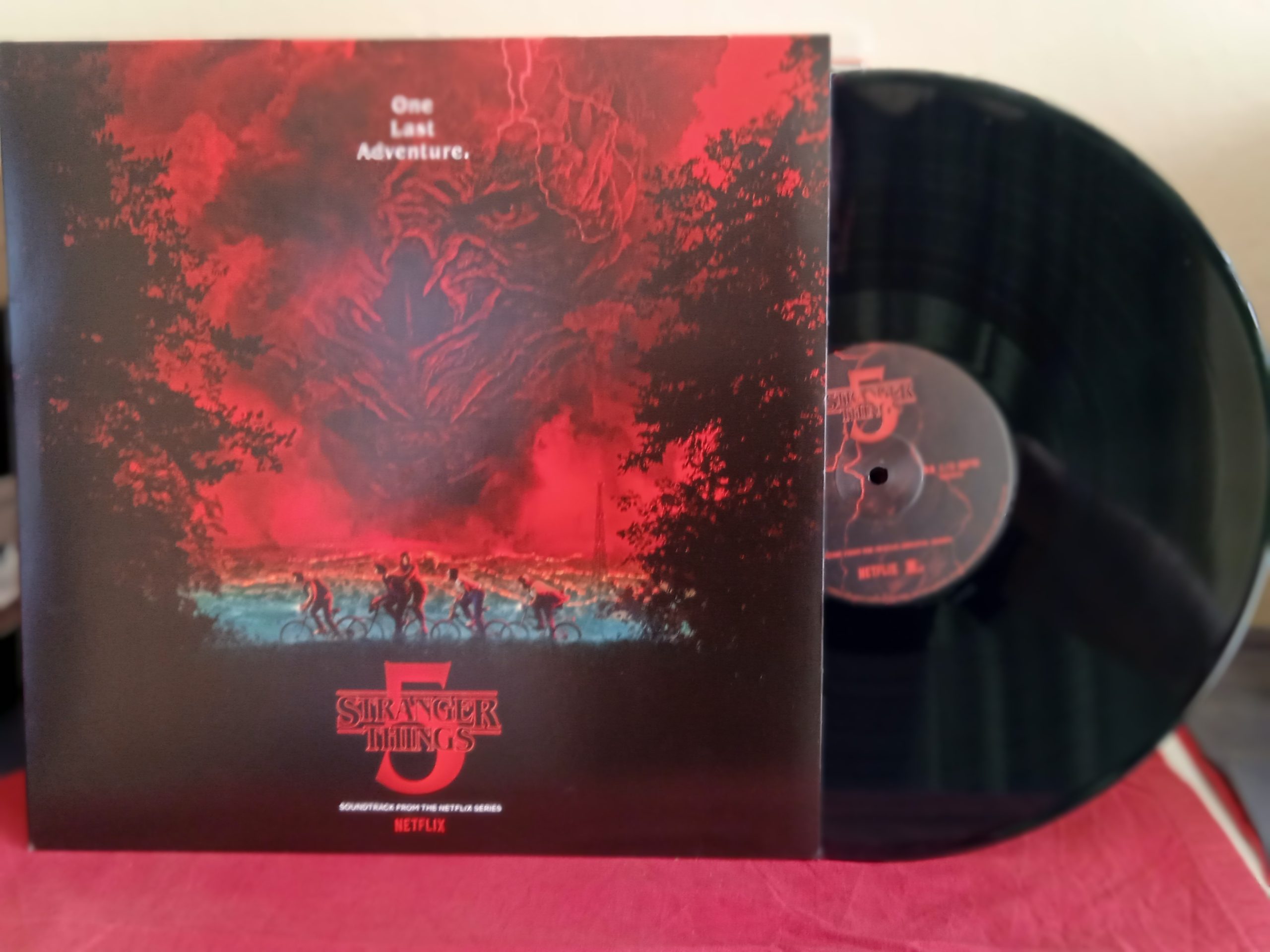 Stranger Things 5 (Soundtrack From The Netflix Series) Plak